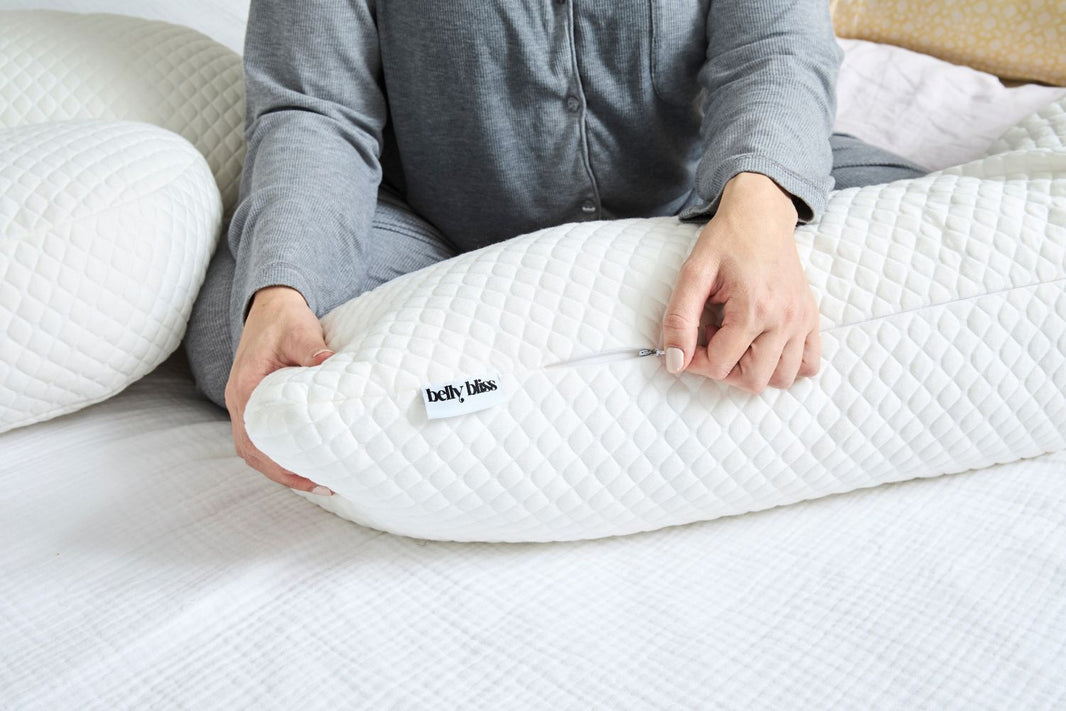 How to Store a Pregnancy Pillow: The Best Way to Keep It Clean, Compact & Ready to Use Again